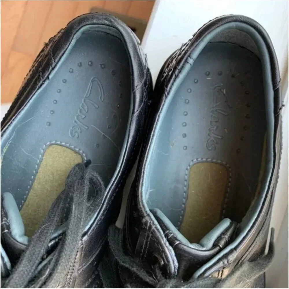 Clarks Black Leather Ortholite Dress Shoes 7